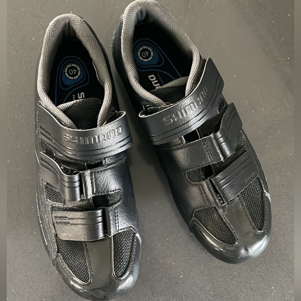 Spin shoes